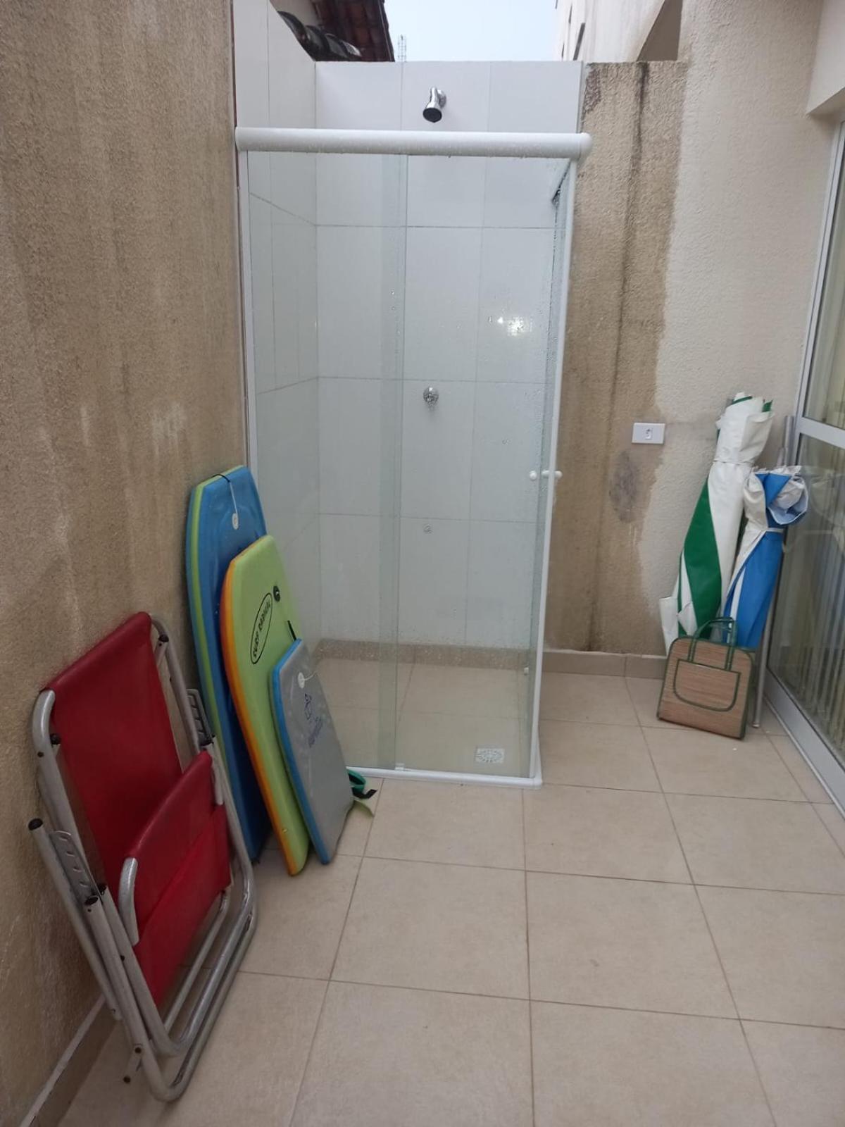Sobrado 08 Com Duas Suites, Conf グァルジャー エクステリア 写真
