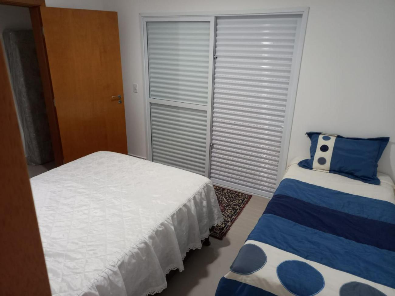 Sobrado 08 Com Duas Suites, Conf グァルジャー エクステリア 写真