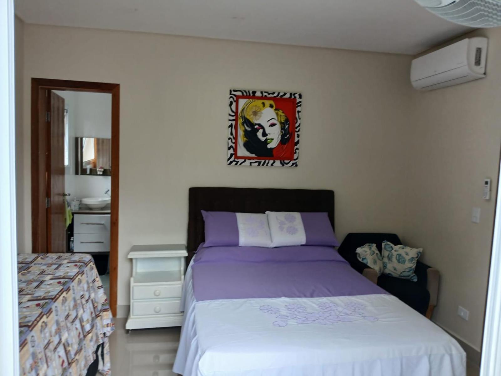 Sobrado 08 Com Duas Suites, Conf グァルジャー エクステリア 写真