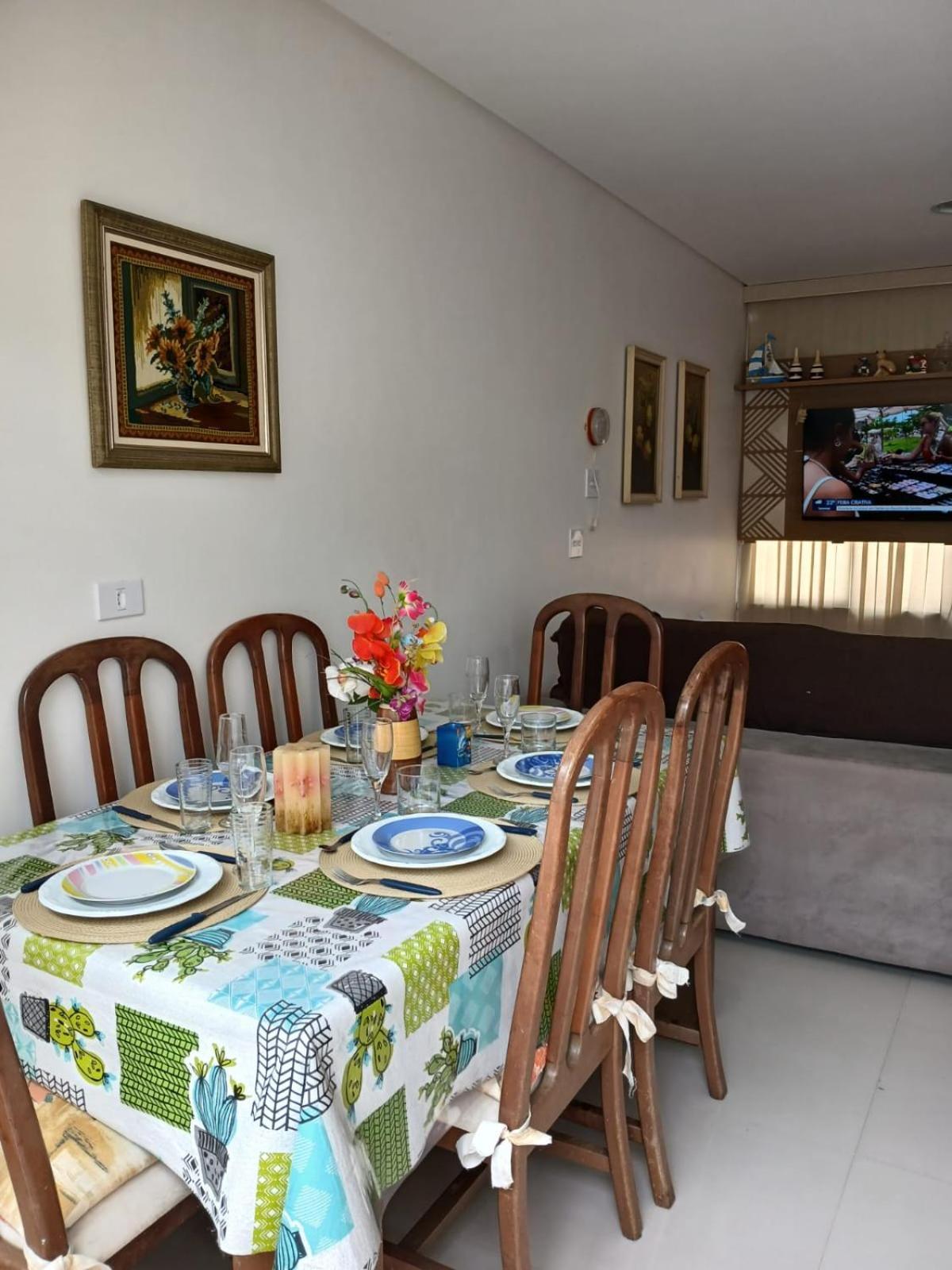 Sobrado 08 Com Duas Suites, Conf グァルジャー エクステリア 写真